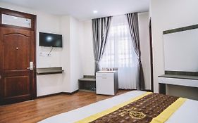 Skyline Hotel
